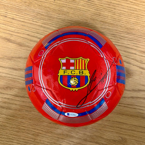 כדור חתום - מסי ברצלונה