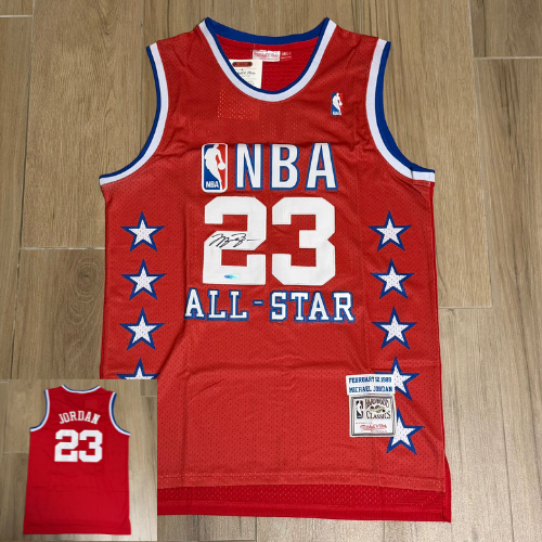 חולצה חתומה מייקל ג'ורדן - ALL STAR