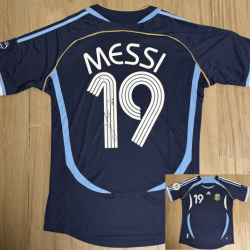 חולצה חתומה - מסי ארגנטינה (2006)