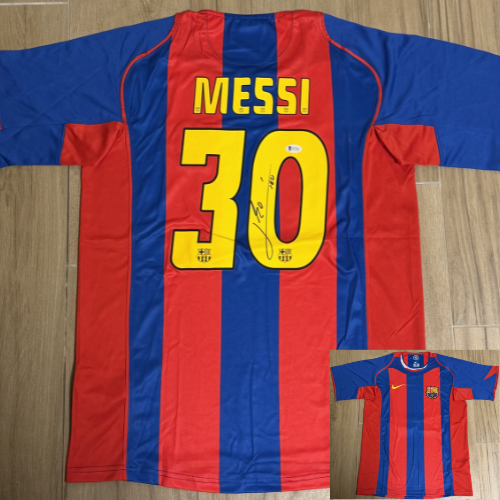 חולצה חתומה - מסי ברצלונה (2004-05)