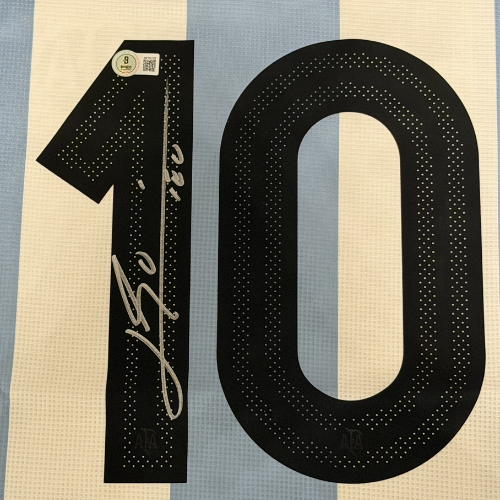 חולצה חתומה מסי - ארגנטינה (2024)